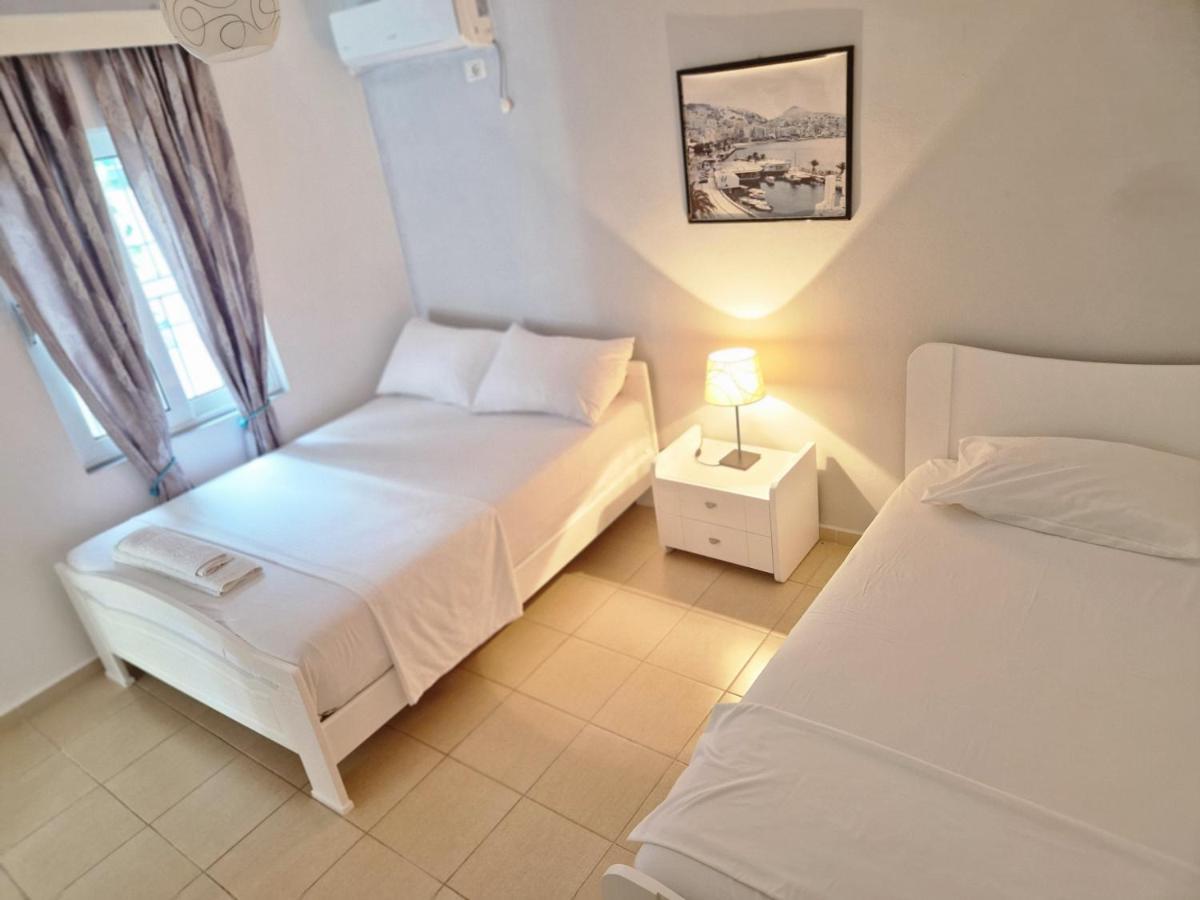 Sala Apartment'S Sarande Exterior photo