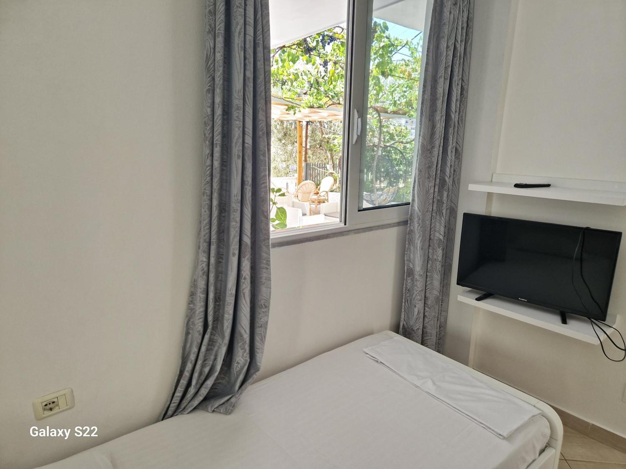 Sala Apartment'S Sarande Exterior photo