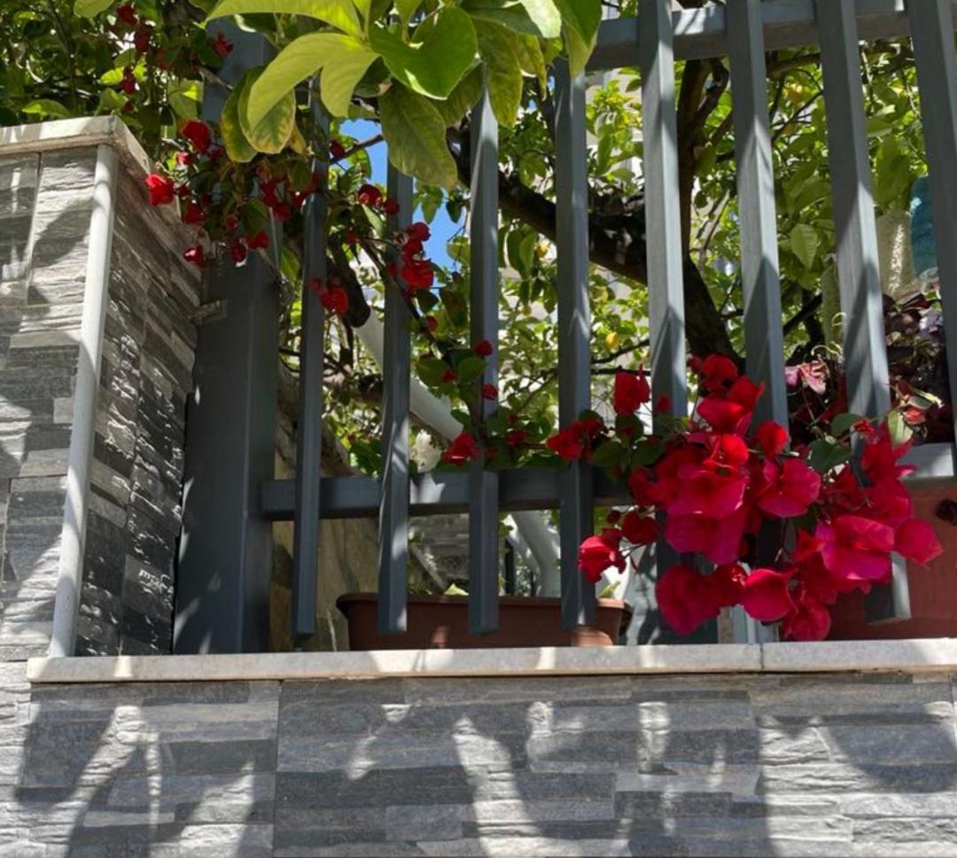 Sala Apartment'S Sarande Exterior photo