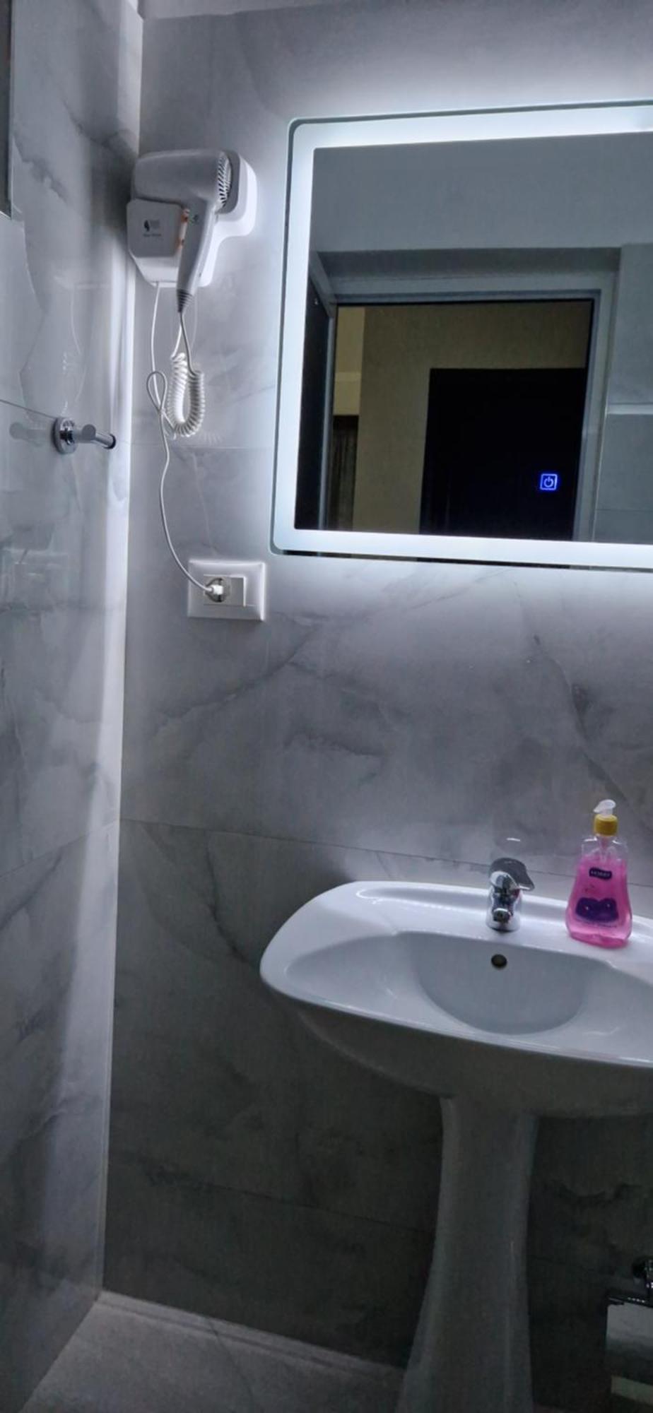 Sala Apartment'S Sarande Exterior photo