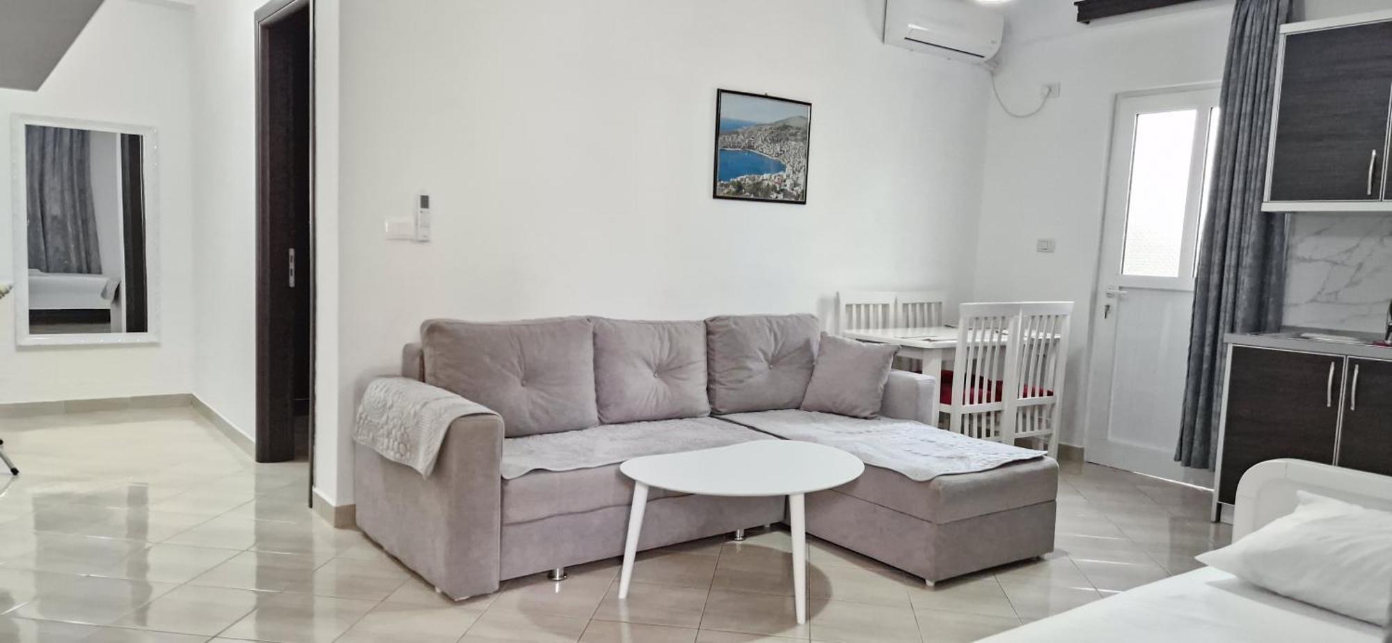 Sala Apartment'S Sarande Exterior photo