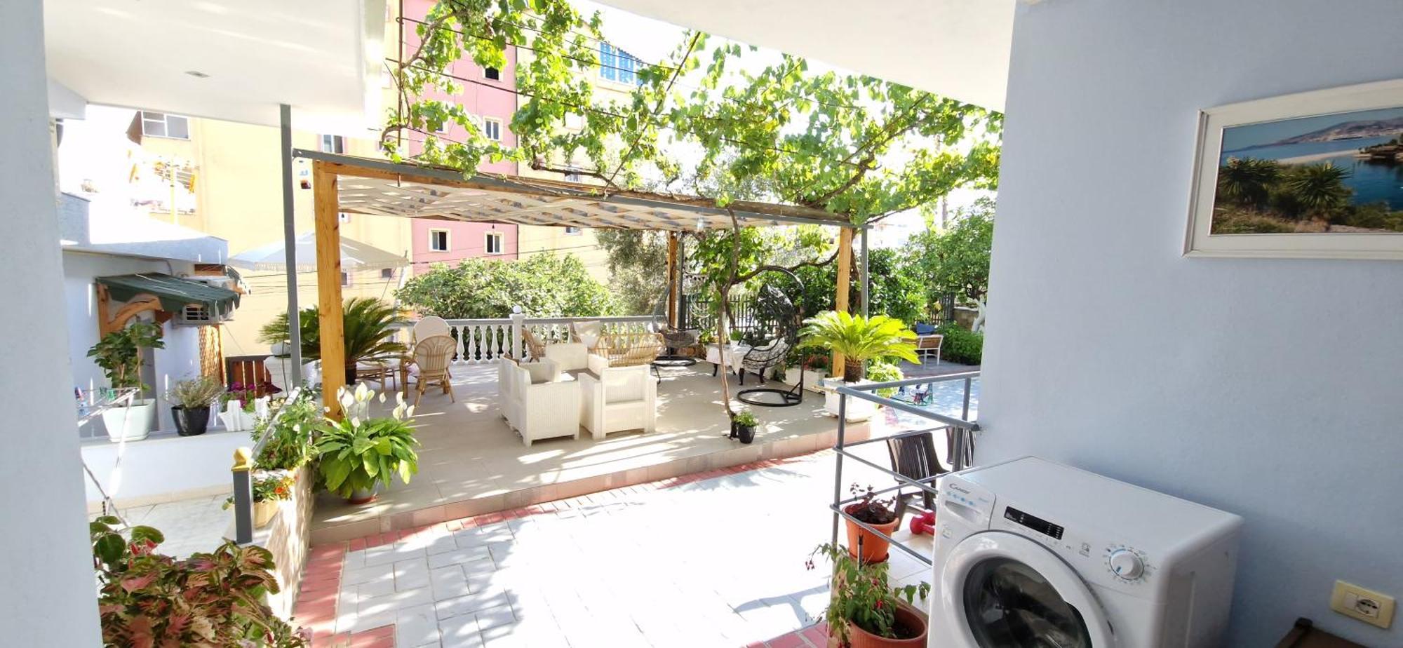 Sala Apartment'S Sarande Exterior photo