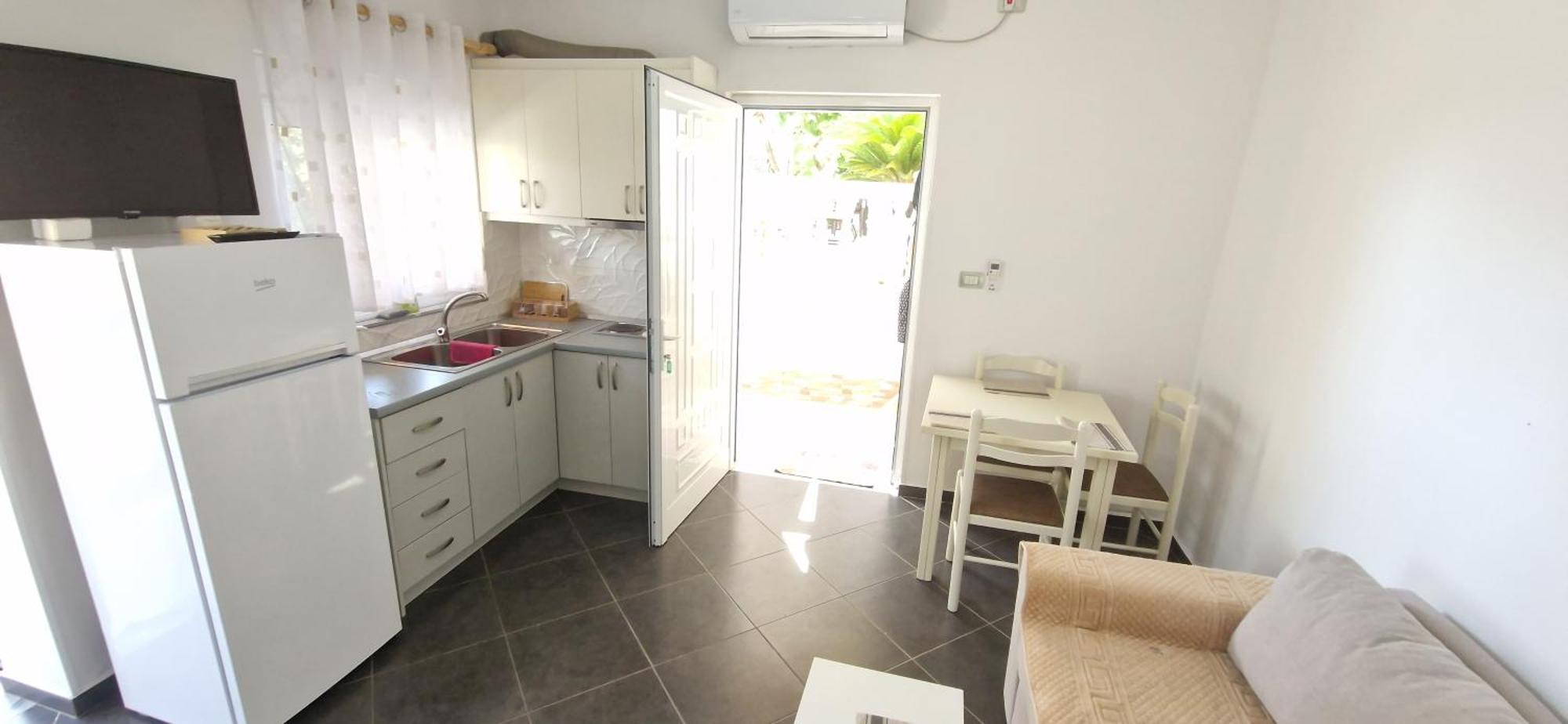 Sala Apartment'S Sarande Exterior photo